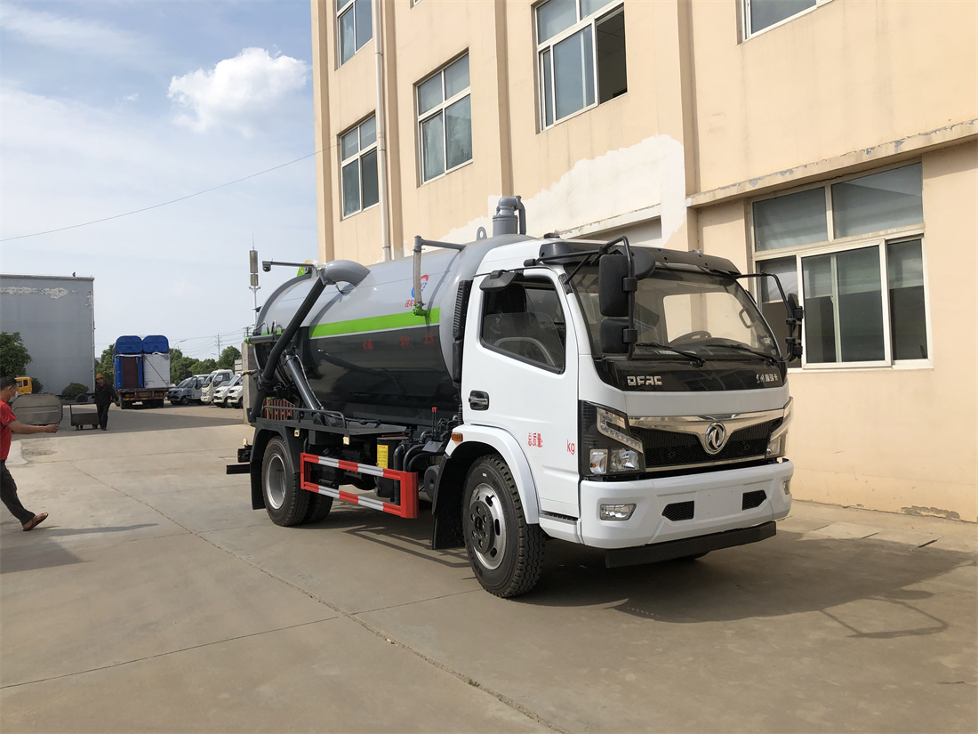 8噸吸污車-旺龍國六東風多利卡8方吸污車廠家價格